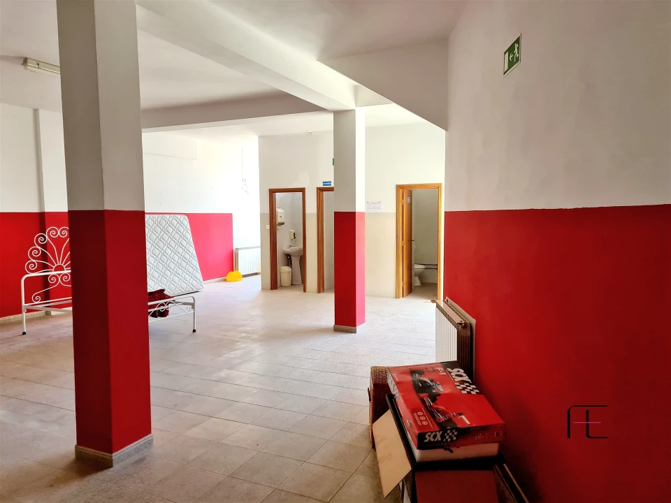 Moradia T3 para Venda em Nagozelo do Douro Foto 30