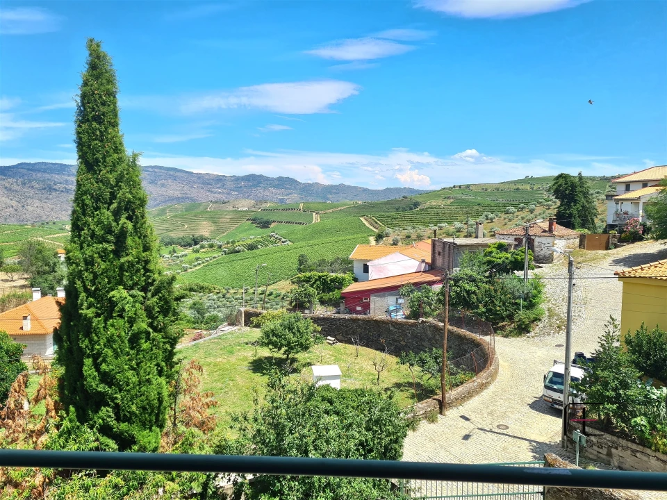 Moradia T3 para Venda em Nagozelo do Douro Foto 19