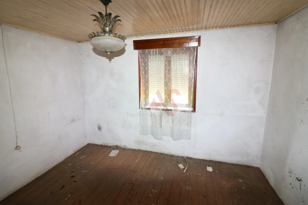 Quinta T0 para Venda em Pencelo Foto 11