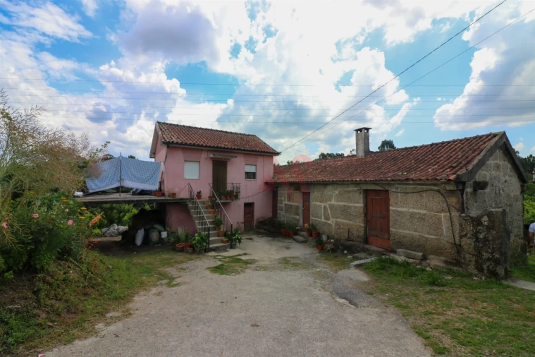 Quinta T0 para Venda em Pencelo Foto 5