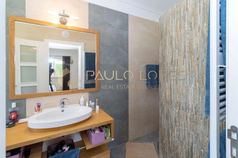 Moradia T6 para Venda em Vau Foto 21