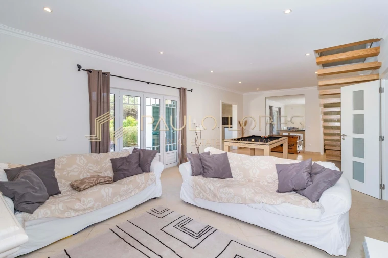 Moradia T6 para Venda em Vau Foto 16