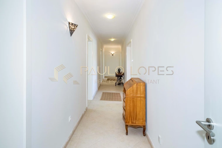 Moradia T6 para Venda em Vau Foto 18