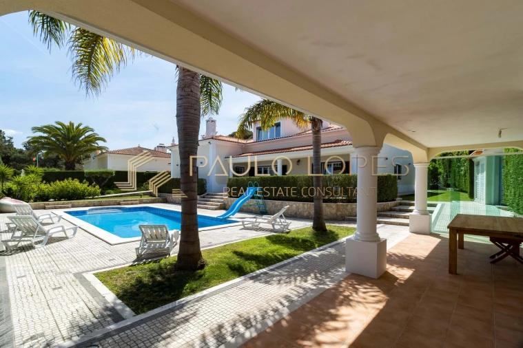 Moradia T6 para Venda em Vau Foto 51