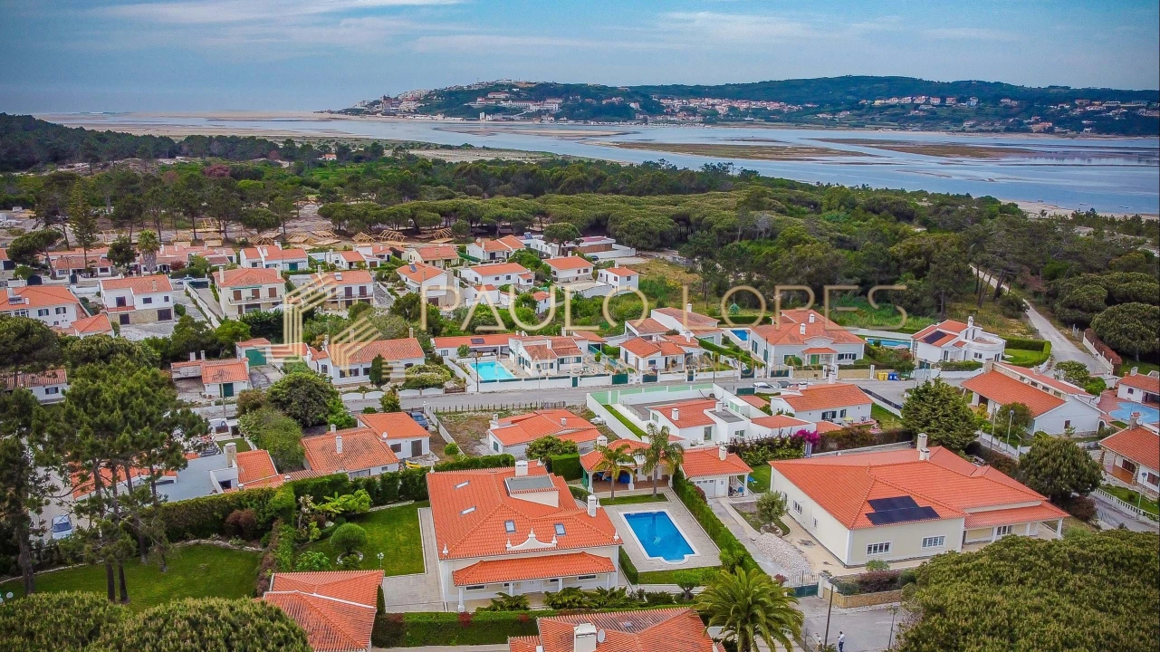 Moradia T6 para Venda em Vau Foto 1