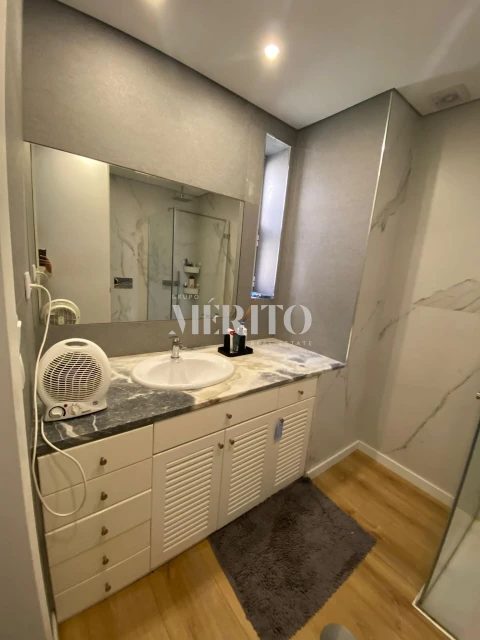 Apartamento T3 para Venda em Póvoa de Varzim, Beiriz e Argivai