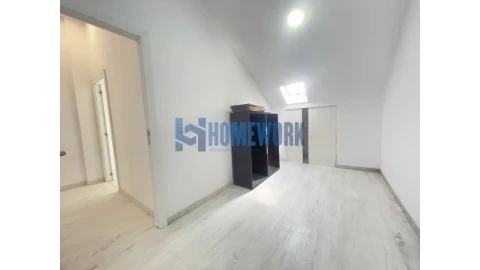 Moradia T9 para Venda em Ajuda