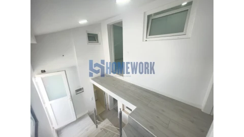 Moradia T9 para Venda em Ajuda