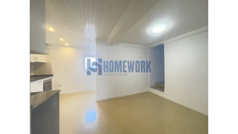 Moradia T9 para Venda em Ajuda