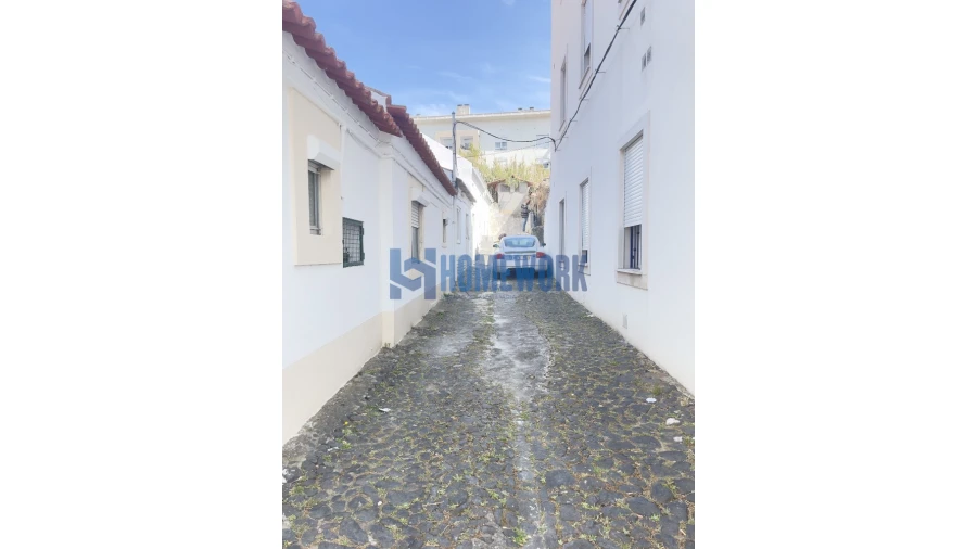 Moradia T9 para Venda em Ajuda Foto 6