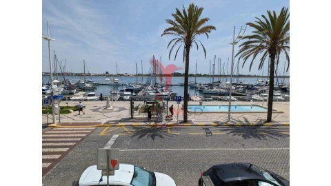 Apartamento T8 para Venda em Vila Real de Santo Antonio