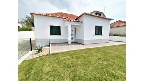 Moradia T3 para Venda em Mafra