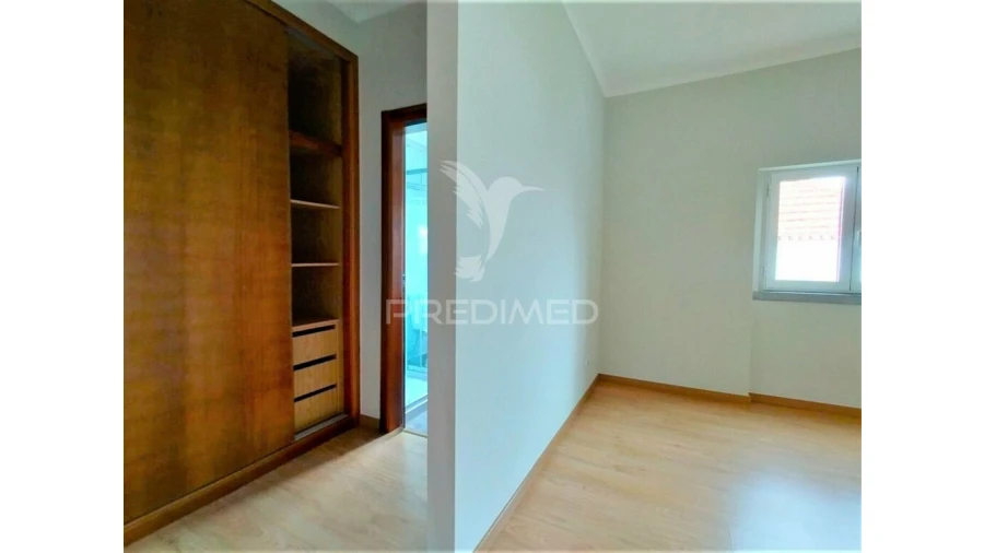 Moradia T3 para Venda em Mafra Foto 8