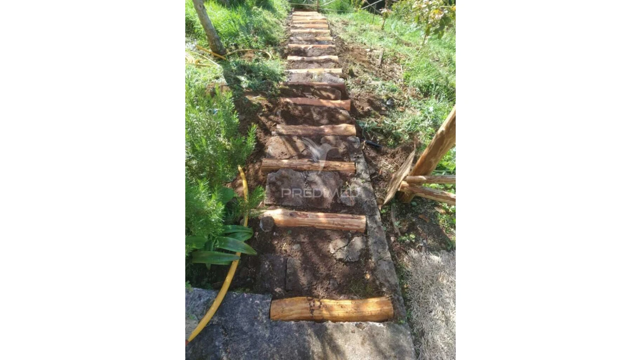 Terreno para Venda em Achadas da Cruz Foto 12