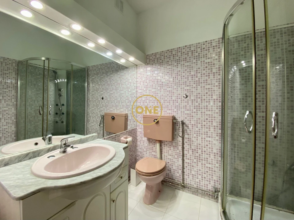 Apartamento T3 para Venda em Cedofeita, Santo Ildefonso, Sé, Miragaia, São Nicolau e Vitória Foto 23