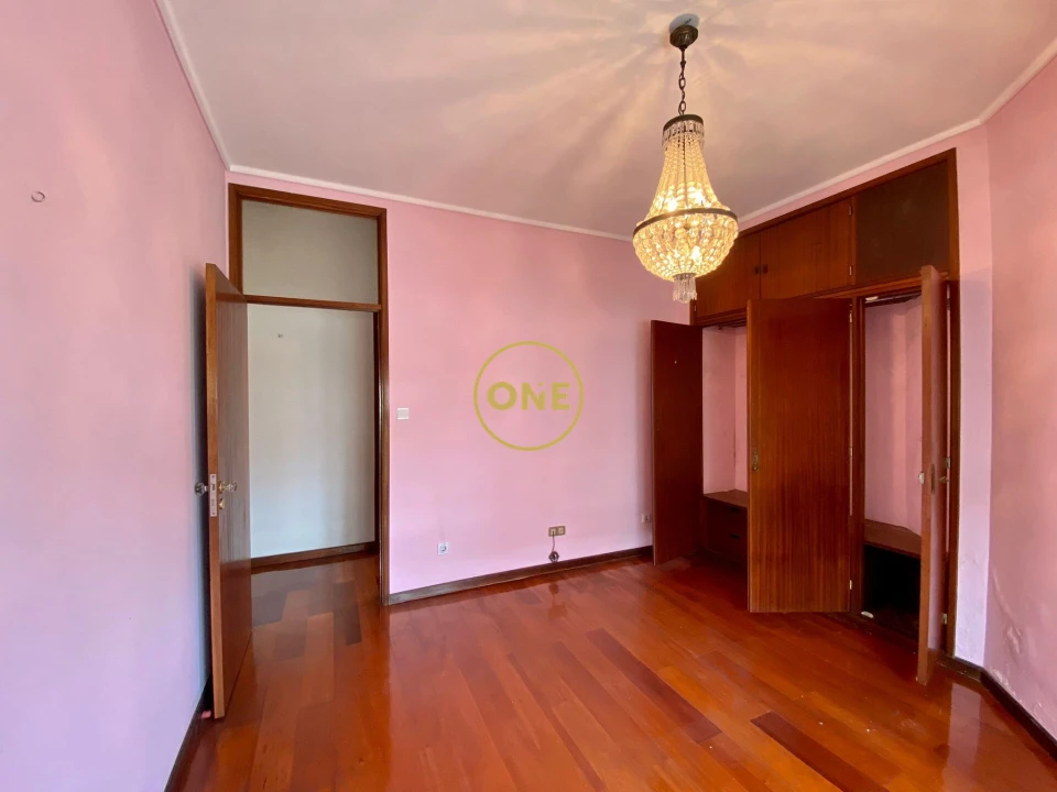 Apartamento T3 para Venda em Cedofeita, Santo Ildefonso, Sé, Miragaia, São Nicolau e Vitória Foto 19