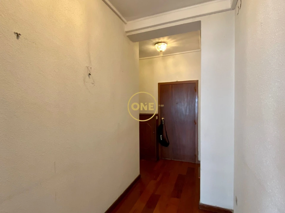 Apartamento T3 para Venda em Cedofeita, Santo Ildefonso, Sé, Miragaia, São Nicolau e Vitória Foto 1