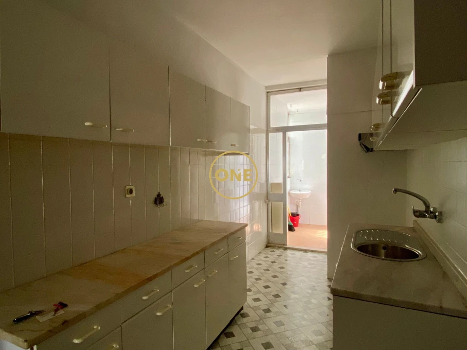 Apartamento T3 para Venda em Cedofeita, Santo Ildefonso, Sé, Miragaia, São Nicolau e Vitória Foto 9