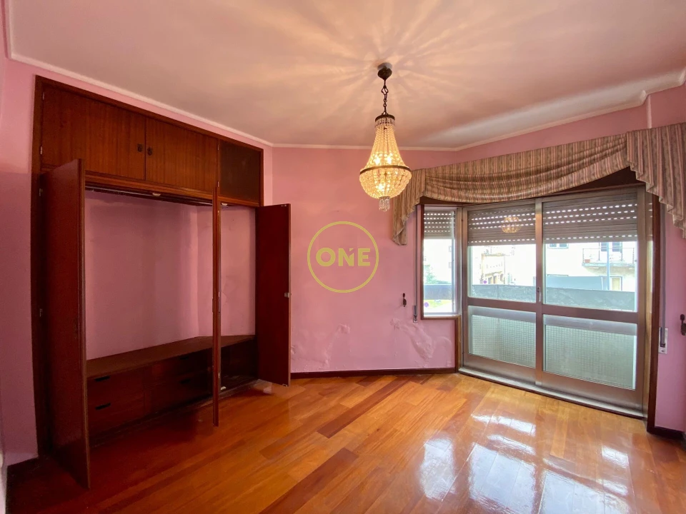 Apartamento T3 para Venda em Cedofeita, Santo Ildefonso, Sé, Miragaia, São Nicolau e Vitória Foto 18