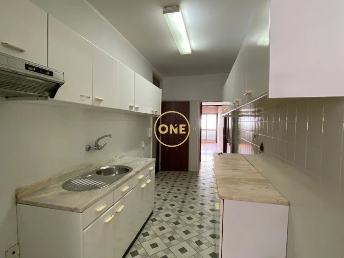 Apartamento T3 para Venda em Cedofeita, Santo Ildefonso, Sé, Miragaia, São Nicolau e Vitória Foto 7