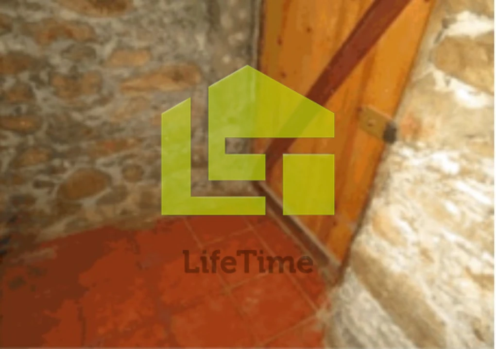 Moradia T2 para Venda em Miranda do Corvo Foto 12