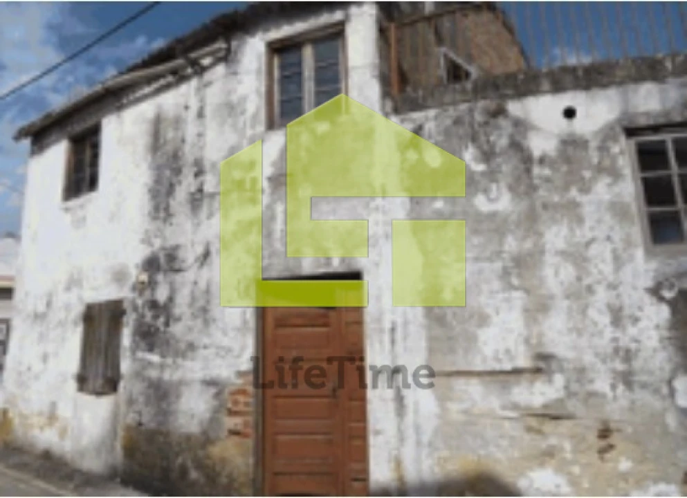 Moradia T2 para Venda em Miranda do Corvo Foto 6