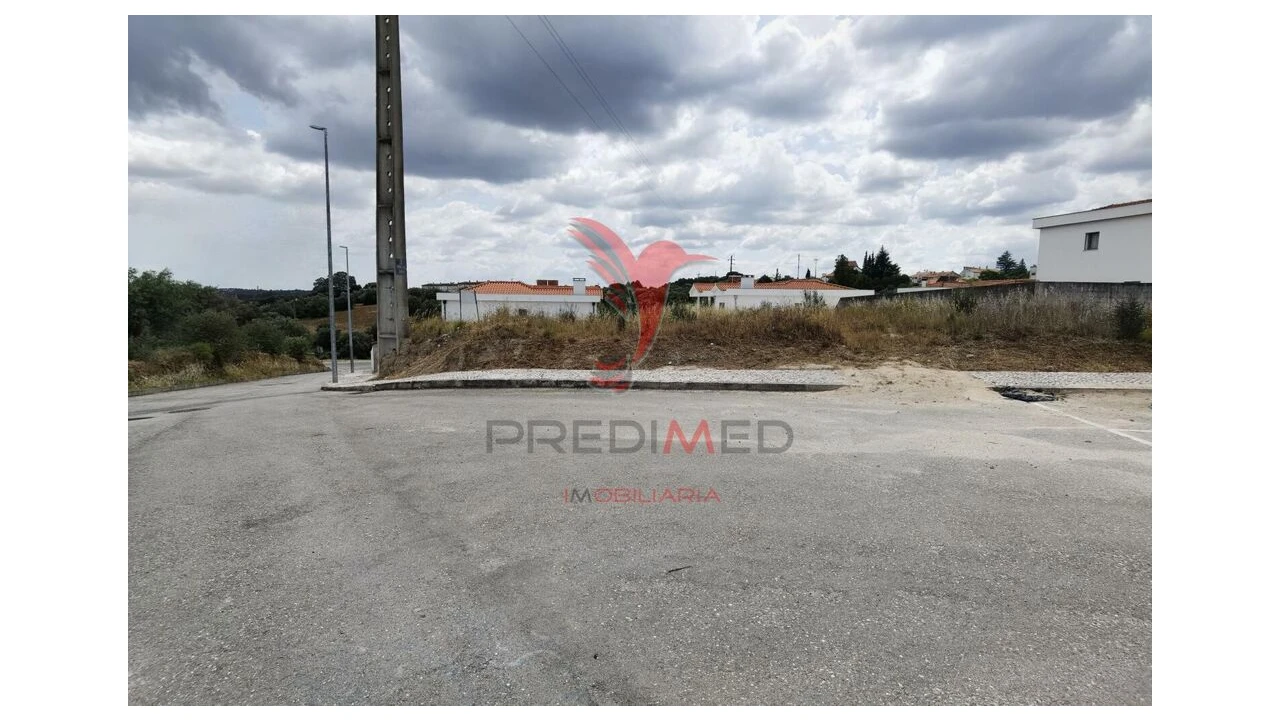 Terreno para Venda em Alcanena e Vila Moreira Foto 1