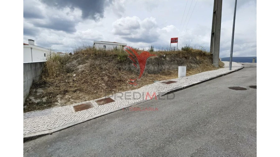 Terreno para Venda em Alcanena e Vila Moreira Foto 4