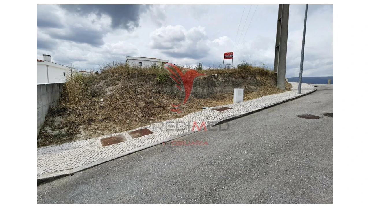 Terreno para Venda em Alcanena e Vila Moreira Foto 4