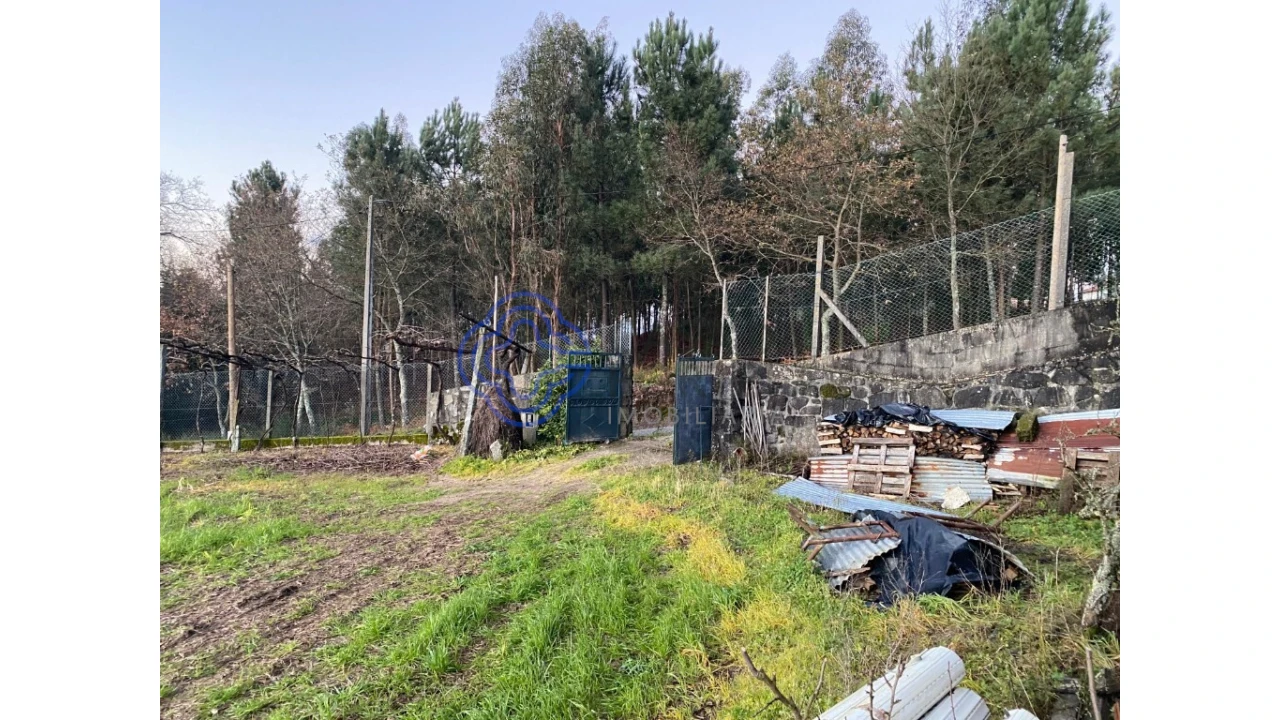 Quinta T5 para Venda em Vila Cova da Lixa e Borba de Godim Foto 9