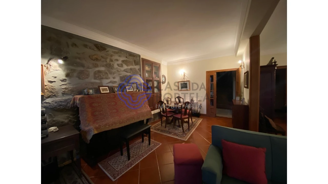 Quinta T5 para Venda em Vila Cova da Lixa e Borba de Godim Foto 12