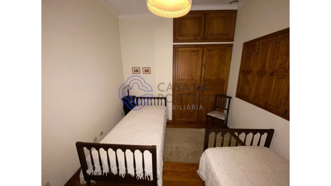 Quinta T5 para Venda em Vila Cova da Lixa e Borba de Godim Foto 34