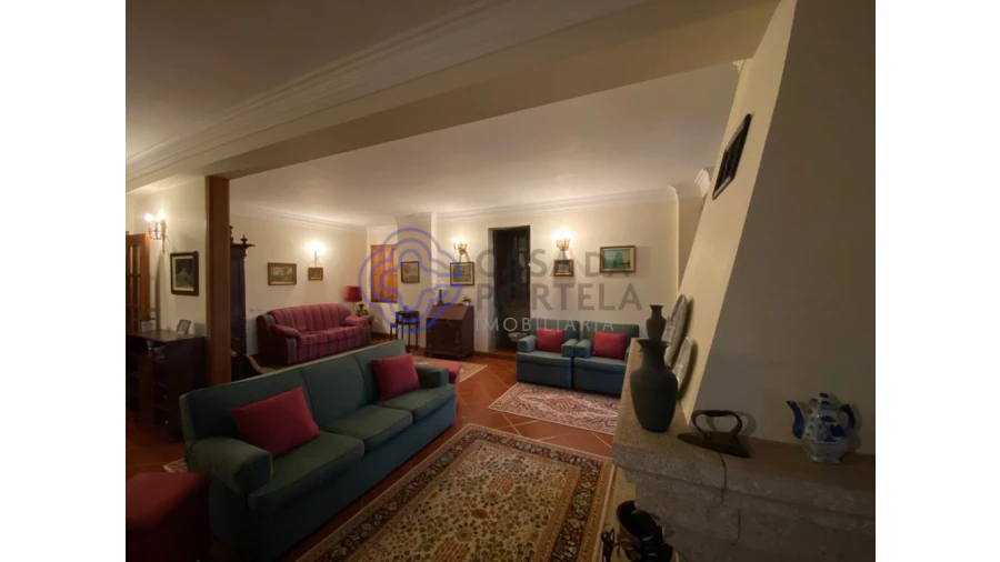 Quinta T5 para Venda em Vila Cova da Lixa e Borba de Godim Foto 17