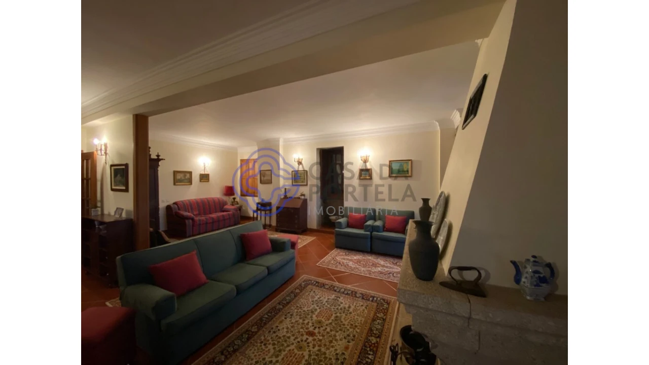 Quinta T5 para Venda em Vila Cova da Lixa e Borba de Godim Foto 17