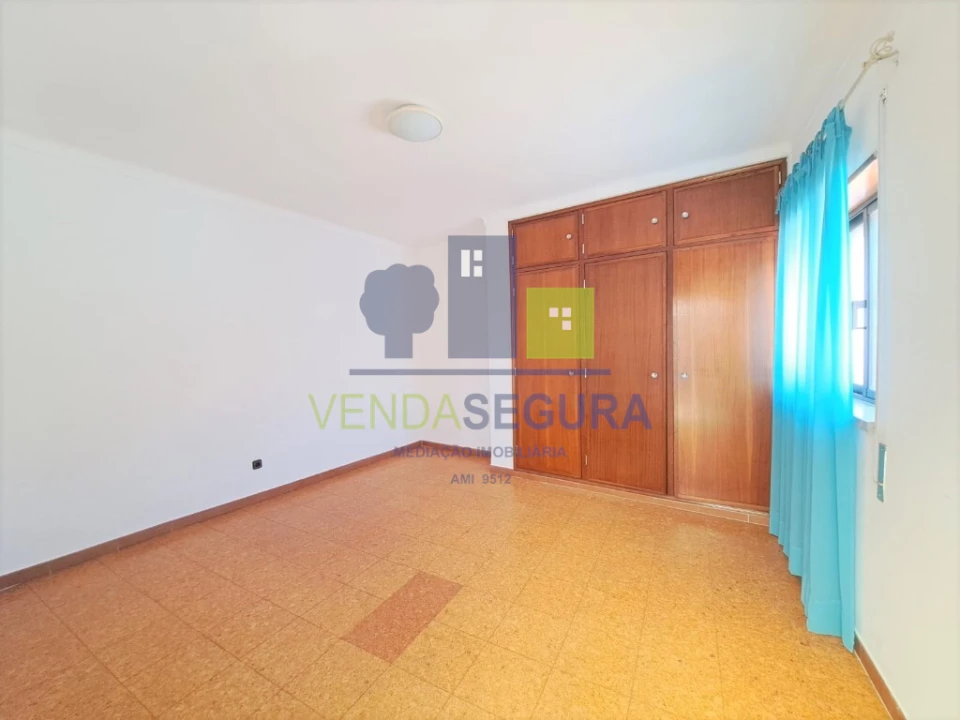 Moradia T4 para Venda em Safara e Santo Aleixo da Restauração Foto 25