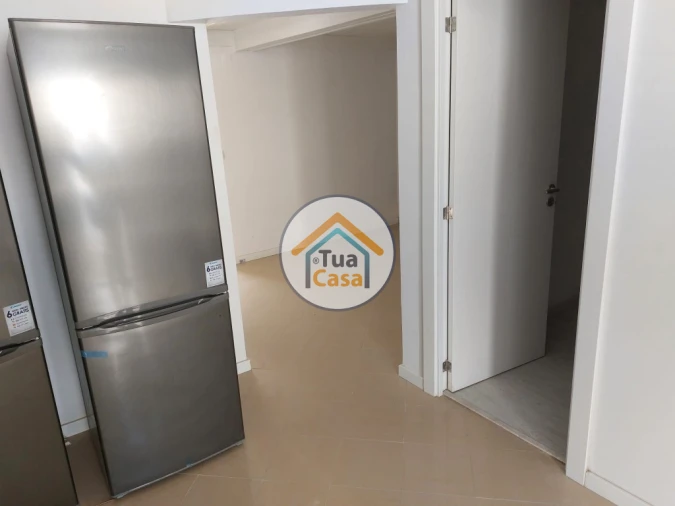 Moradia T9 para Venda em Ajuda Foto 12