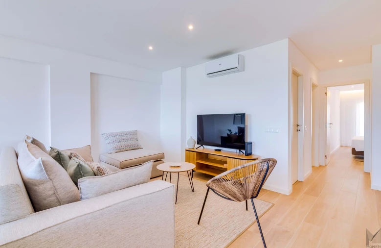 Apartamento T2 para Venda em Quarteira Foto 44