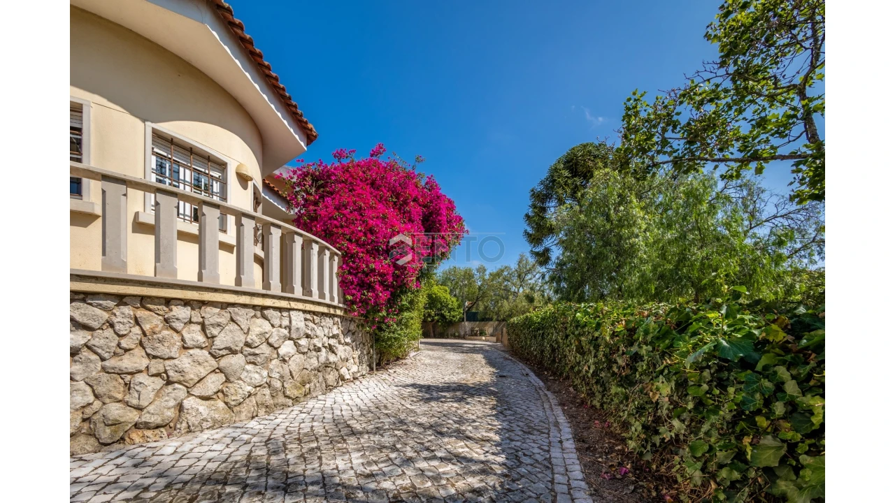 Moradia T10 para Venda em Caldas da Rainha - Santo Onofre e Serra do Bouro Foto 9
