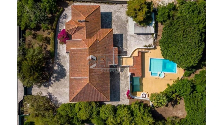 Moradia T10 para Venda em Caldas da Rainha - Santo Onofre e Serra do Bouro Foto 2