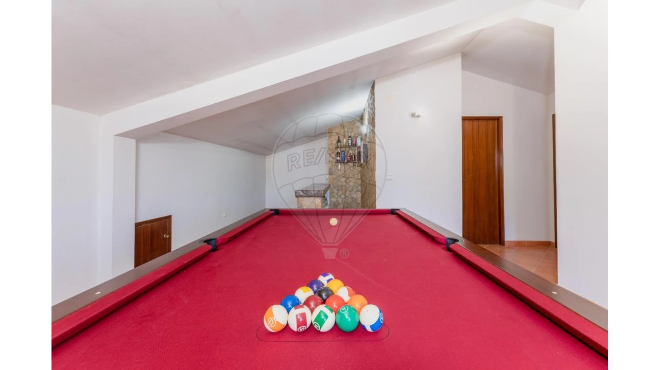 Moradia T3 para Venda em Olho Marinho Foto 30