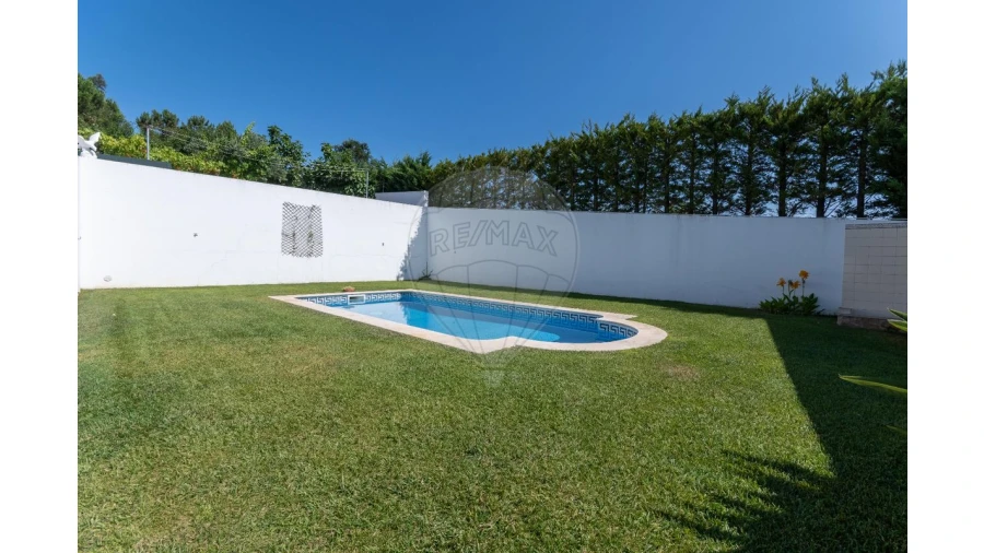 Moradia T3 para Venda em Olho Marinho Foto 40