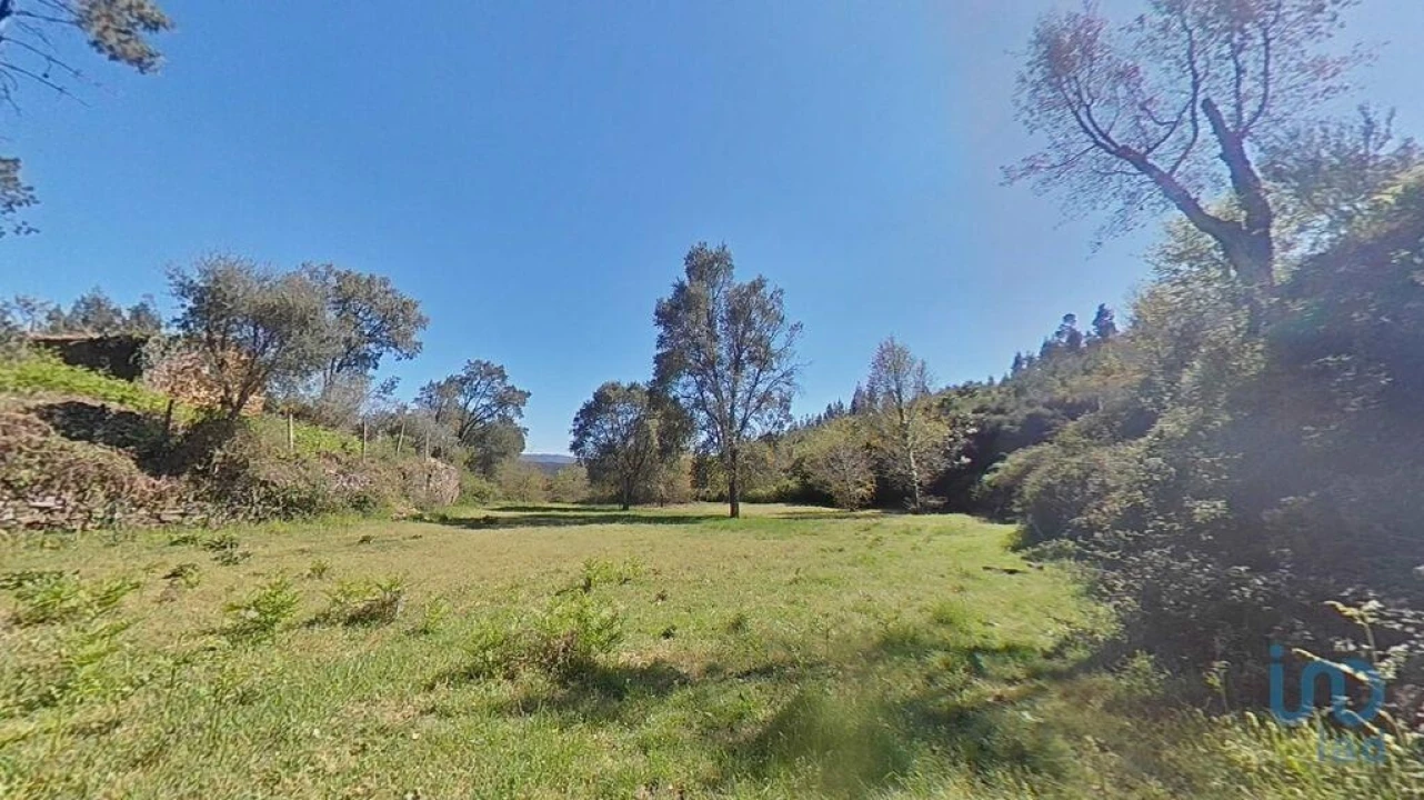 Moradia para Venda em Alvares Foto 9