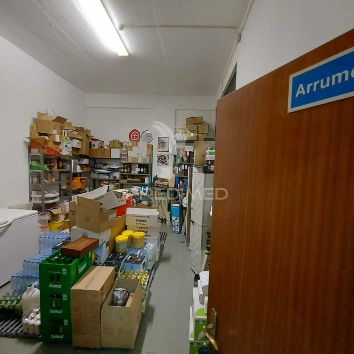 Loja para Venda em Alpiarça Foto 13