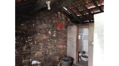 Moradia T2 para Venda em Nossa Senhora da Conceição, São Pedro e São Dinis
