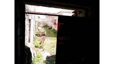 Moradia T2 para Venda em Nossa Senhora da Conceição, São Pedro e São Dinis
