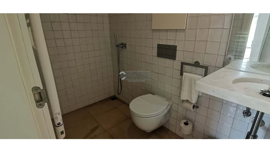 Moradia T1 para Venda em Vau Foto 6