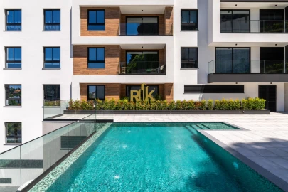 Apartamento T5 para Venda em Funchal (São Pedro)