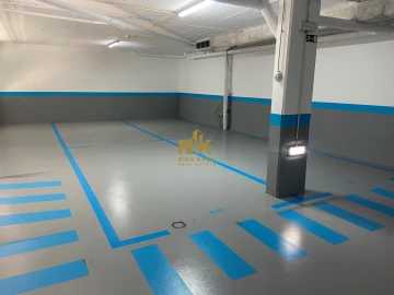 Apartamento T5 para Venda em Funchal (São Pedro)