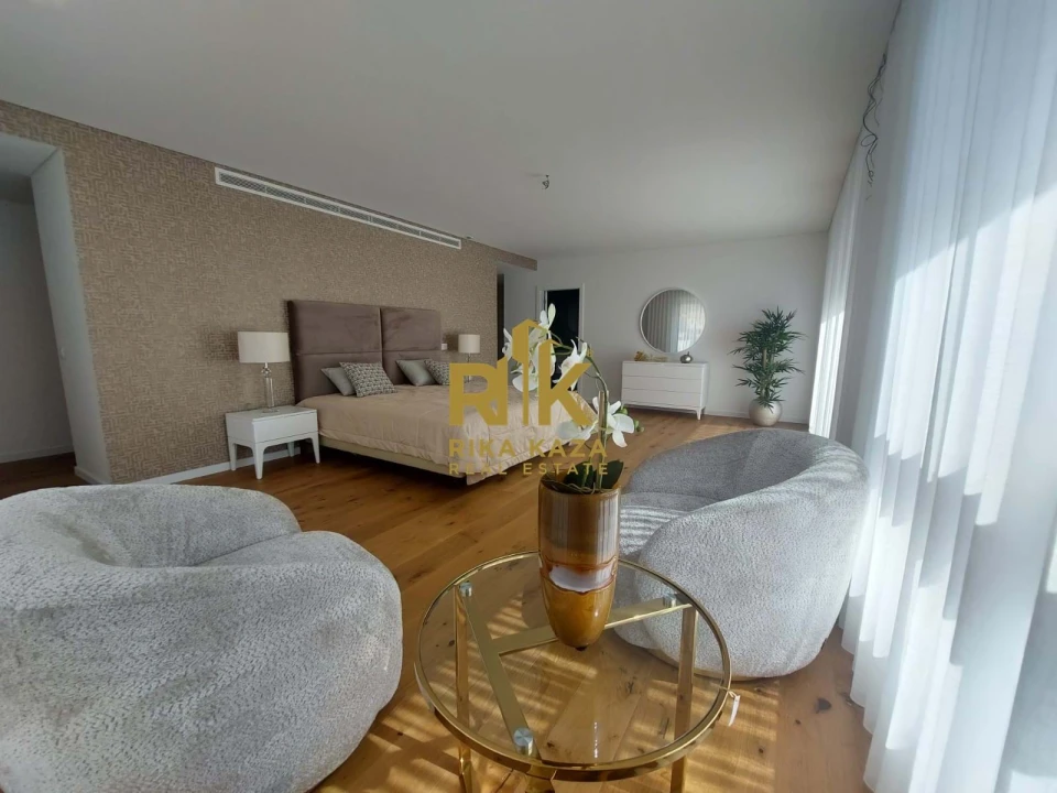 Apartamento T5 para Venda em Funchal (São Pedro) Foto 17