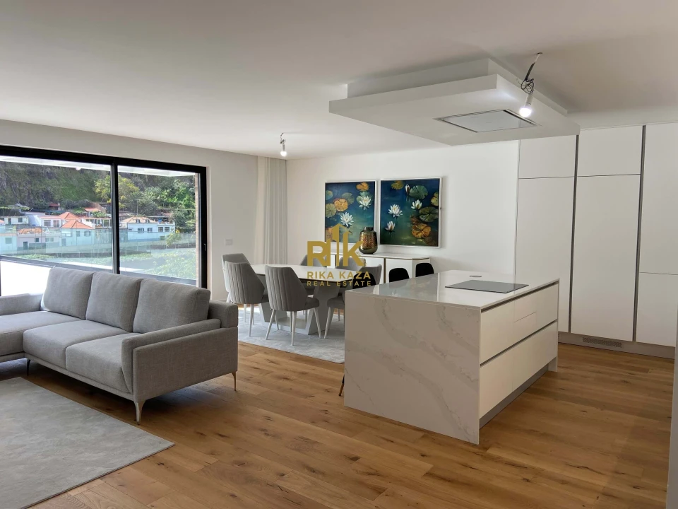 Apartamento T5 para Venda em Funchal (São Pedro) Foto 3